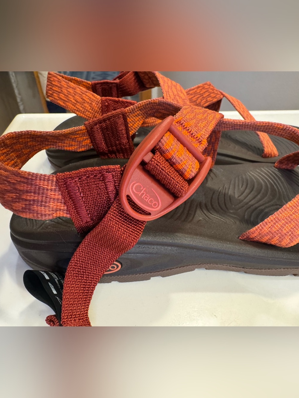 Women’s Chaco Shoes - Size 8 - Picture 2 of 5